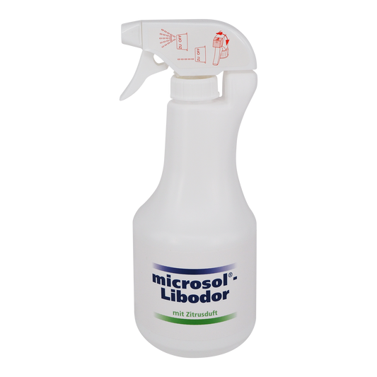 Sprühflasche mit Insektenschutzmittel.